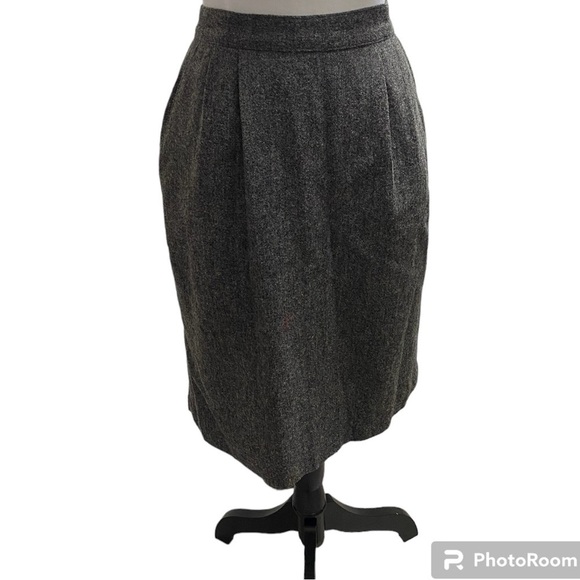 Vintage fully lined wool blend charcoal gray midi pencil skirt by Sag Harbor 10 - Picture 1 of 12
